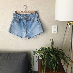 Levi’s cut off shorts.